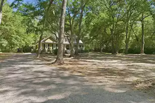 6426 Farm House Rd, Ravenel, SC 29470 - Photo 43