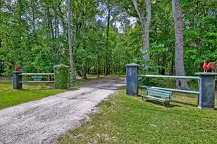 157 Gallashaw Rd, Summerville, SC 29483 - Photo 3