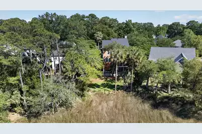 1428 Bloomingdale Lane, Mount Pleasant, SC 29466 - Photo 5