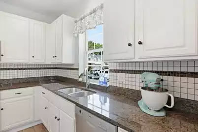 1609 William Hapton Way, Mount Pleasant, SC 29466 - Photo 7