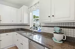 1609 William Hapton Way, Mount Pleasant, SC 29466 - Photo 7