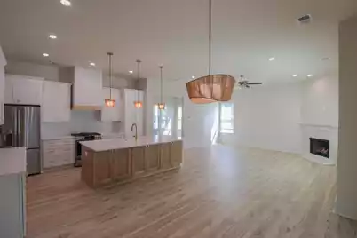 3633 Happyland Boulevard, Mount Pleasant, SC 29466 - Photo 11