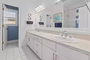 537 Rice Planters Ln E, Mount Pleasant, SC 29464 - Photo 25