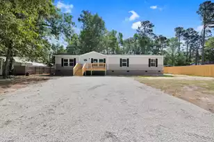 1044 Longpoint Rd, Cross, SC 29436 - Photo 1