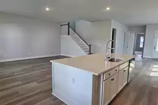 255 Maritime St, Summerville, SC 29485 - Photo 9