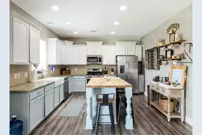 490 Whispering Breeze Lane, Summerville, SC 29486 - Photo 9