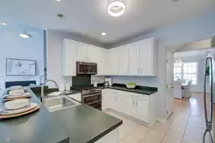 2660 Magnolia Woods Dr, Mount Pleasant, SC 29464 - Photo 9