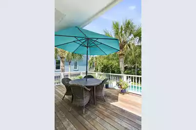 621 Ocean Boulevard, Isle Of Palms, SC 29451 - Photo 21