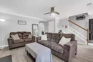 9232 Ayscough Rd, Summerville, SC 29485 - Photo 5