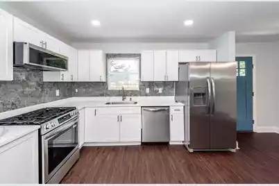 8330 Longridge Road, North Charleston, SC 29418 - Photo 9