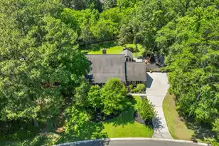 319 Middleton Blvd, Summerville, SC 29485 - Photo 7