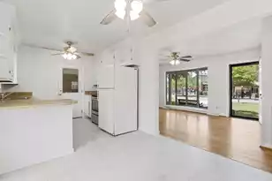 2754 Clover St, Charleston, SC 29414 - Photo 9