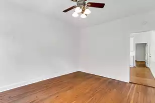 128 Logan St, Charleston, SC 29401 - Photo 11
