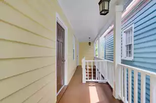 128 Logan St, Charleston, SC 29401 - Photo 5