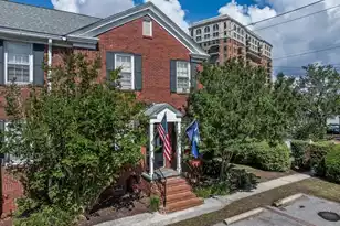 301 Broad St, Charleston, SC 29401 - Photo 43