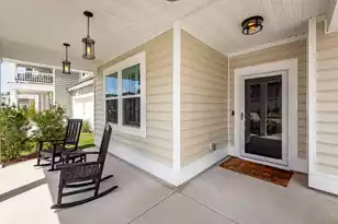 472 Richfield Wy, Summerville, SC 29486 - Photo 3