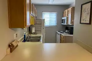 703 Andrea Ln, Hanahan, SC 29410 - Photo 5