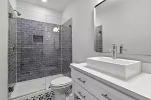 19 Broadway St, Mount Pleasant, SC 29464 - Photo 19