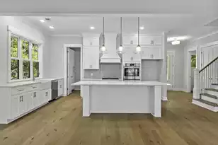 19 Broadway St, Mount Pleasant, SC 29464 - Photo 11