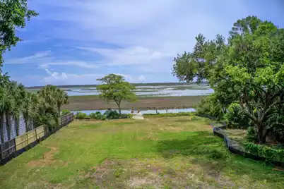 1379 Battalion Drive, Charleston, SC 29412 - Photo 3