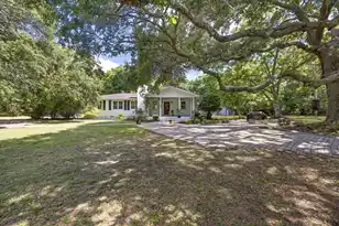 2760 Trucklands Rd, Johns Island, SC 29455 - Photo 11