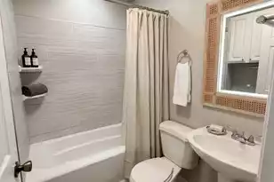 1722 Robinhood Dr W, Charleston, SC 29407 - Photo 25