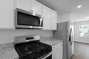 892 Long Blf Rd, Summerville, SC 29486 - Photo 11