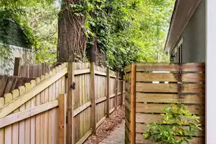 4953 Baylor St, North Charleston, SC 29405 - Photo 15