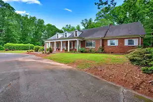 2221 Deadfall Rd W, Greenwood, SC 29649 - Photo 5