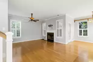 222 Cameron St, Summerville, SC 29486 - Photo 9