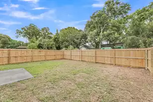 2025 Riverview Ave, North Charleston, SC 29405 - Photo 21
