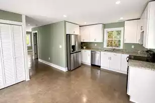 61 Reid St #C, Charleston, SC 29403 - Photo 5