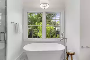 2315 Mt Pleasant St, Charleston, SC 29403 - Photo 25