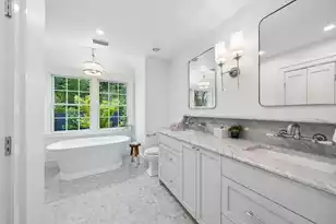 2315 Mt Pleasant St, Charleston, SC 29403 - Photo 23