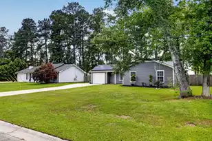 450 Longleaf Dr, Summerville, SC 29483 - Photo 7