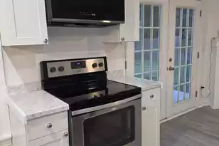 450 Longleaf Dr, Summerville, SC 29483 - Photo 15