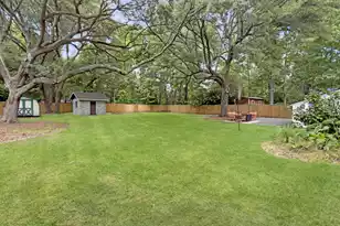1524 Shandon St, Charleston, SC 29412 - Photo 27