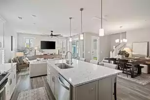645 Blueway Ave, Summerville, SC 29486 - Photo 3