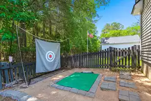 1885 Hubbell Dr, Mount Pleasant, SC 29466 - Photo 37