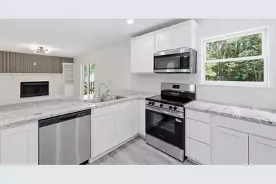 222 Basswood Avenue, Summerville, SC 29483 - Photo 5