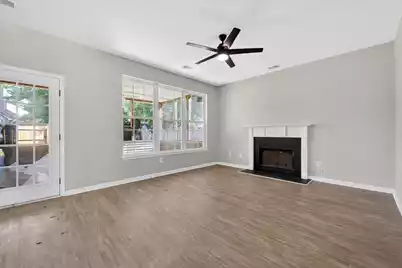 215 Evesham Drive, Summerville, SC 29485 - Photo 7