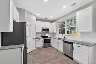215 Evesham Dr, Summerville, SC 29485 - Photo 13