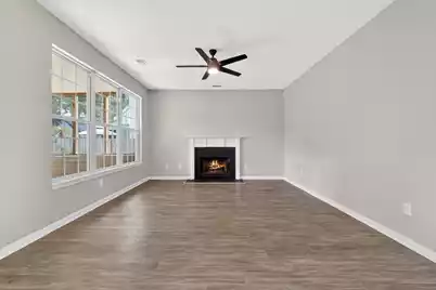 215 Evesham Drive, Summerville, SC 29485 - Photo 5