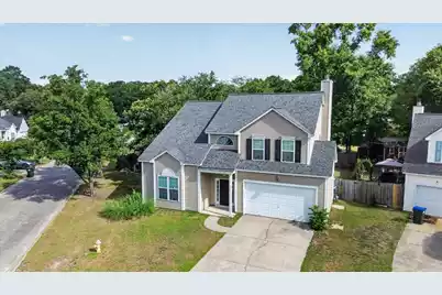 215 Evesham Drive, Summerville, SC 29485 - Photo 3