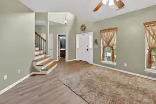236 Smithfield Ave, Summerville, SC 29485 - Photo 3