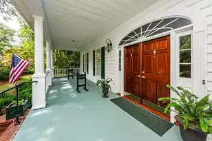 101 Drayton Dr, Summerville, SC 29483 - Photo 9