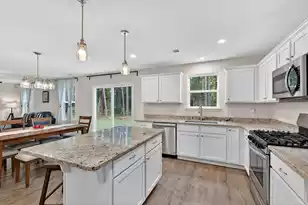 102 Teal Bluff Blvd, Seabrook, SC 29940 - Photo 11