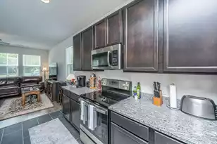 217 Alston St, Summerville, SC 29483 - Photo 9