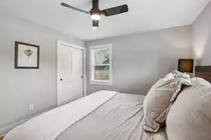4 Ellen Ave, Mount Pleasant, SC 29464 - Photo 15