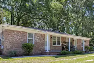 1746 Avalon Circle E, Charleston, SC 29407 - Photo 3